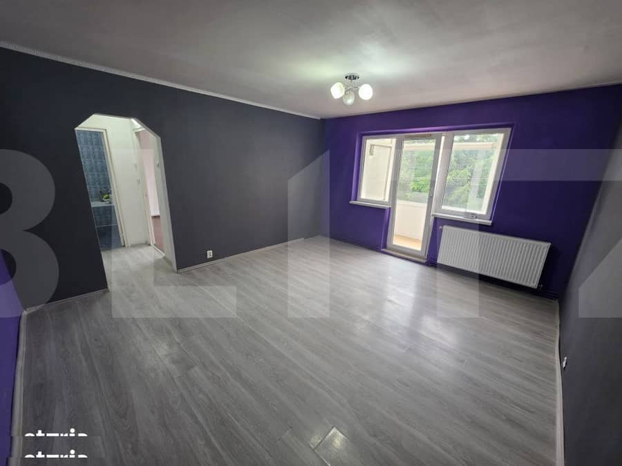 Apartament luminos cu 3 camere — fotografie 1 din 5