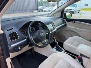 Volkswagen Sharan 2.0 TDI DSG Highline 2011 — miniatura 5