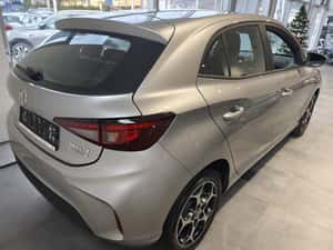 MG3 HEV 5 usi Excite 1.5L PFI HEV 194 CP AT (MY 2025) — miniatura 4