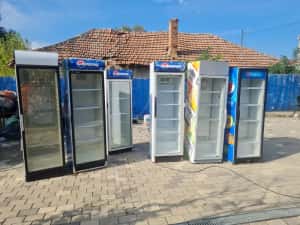 Inchiriem vitrine frigorifice verticale, și lada frigorifica pentru ev