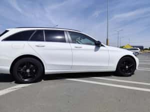 Mercedes Benz C200 Night Edition — miniatura 4