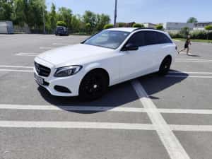Mercedes Benz C200 Night Edition — miniatura 6