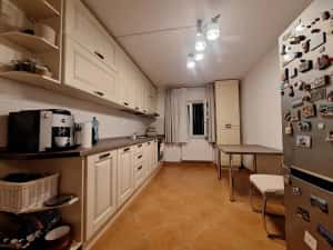 Apartament cu 3 camere la parter - mobilat si utilat, pozitie excelenta