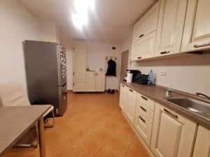 Apartament cu 3 camere la parter - mobilat si utilat, pozitie excelenta — miniatura 3