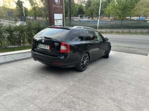 Skoda Octavia 2.0 TDI VRS 2010 — miniatura 3