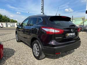 Nissan Qashqai 1.6 dCi E6 - Pret 10.990 € - RATE FIXE — miniatura 4