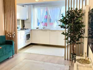 Inchiriez apartament 2 camere  modern  -51 mp,  aproape METROU — miniatura 6