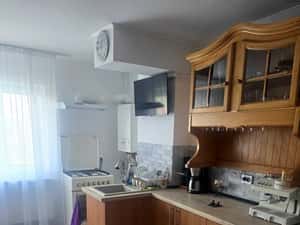 Apartament 3 camere de inchiriat — miniatura 4