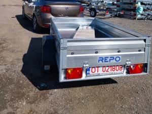 Remorcă REPO 750 kg – cu acte RAR, RCA și numere roșii