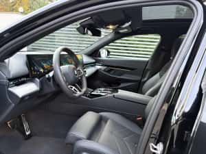 Bmw 520d km 15.000 in GARANTIE ! — miniatura 6