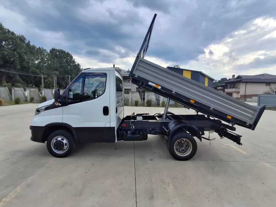 Iveco daily basculabil — fotografie 1 din 10