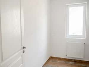 Vanzare apartament 1 camera bloc NOU, loc parcare Inclus — miniatura 3