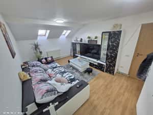 2Cam-3 Min Spitalul Judetean-50MP-Mobilat-Utilat-Centrala-65.000 Euro — miniatura 1