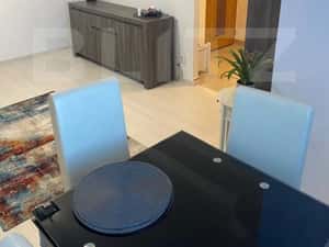 Apartament 3 camere in bloc PP – Ultracentral, renovat, mobilat — miniatura 4