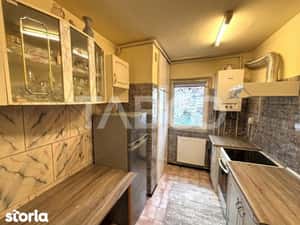 Apartament de vanzare etaj 2 + pivnita 3 camere 55 mpu  Valea Aurie — miniatura 4