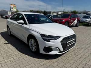 AUDI A3 2.0 30 TDI MT Advanced / Car No 160 — miniatura 4