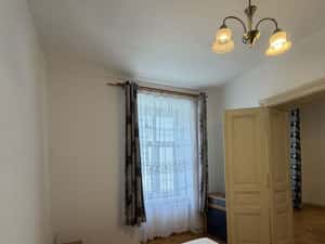 Oportunitate de Investitie, Apartament in Cladire Istorica — miniatura 4