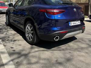 Alfa Romeo Stelvio SUV 280 CP, automată, 143.000 km — miniatura 5