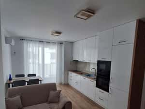 2 Camere Bloc Nou + Garaj Subteran — miniatura 2