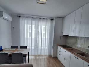 2 Camere Bloc Nou + Garaj Subteran — miniatura 3