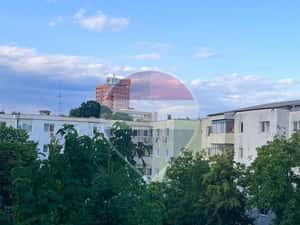 Apartament 3 camere I decomandat I Sf Lazăr — miniatura 3