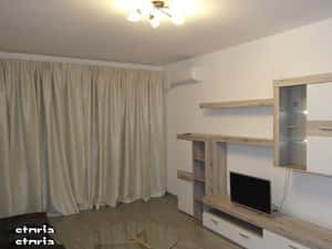 Vanzare apartament Cartierul Solar, utilat, mobilat — miniatura 3