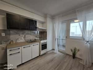 MOBILAT! Apartament cu 2 camere, Copou, etaj 8 din 10, 65mp, 110.000 — miniatura 3
