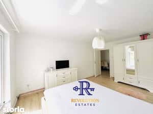 Ap. modern și spațios, 3 camere separate, 2 balcoane, etaj 1 — miniatura 4