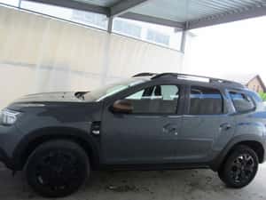DACIA DUSTER 1.5 Blue dCi 115 4x4 EXTREME — miniatura 3