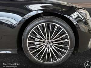Mercedes-Benz E 220 Berlină Diesel Automată 22.353 km — miniatura 4