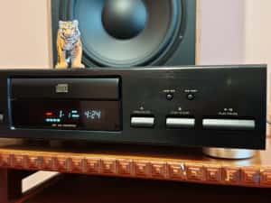 Jvc XL-V120BK. O piesă de top. Date tehnice mari. Ca nou ! Preț fix ! — miniatura 7