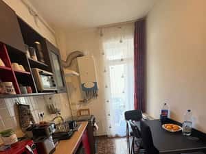 Garsoniera zona Turnisor cu curte — miniatura 1