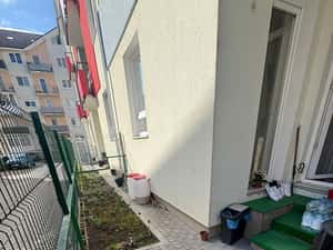 Garsoniera zona Turnisor cu curte — miniatura 4