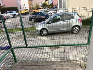 Garsoniera zona Turnisor cu curte — miniatura 5