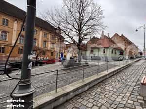 Apartament la casa 93 mp utili + pivnita Centrul Istoric — miniatura 3