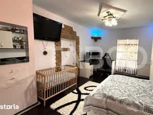 Apartament la casa 93 mp utili + pivnita Centrul Istoric — miniatura 5