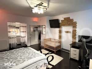 Apartament la casa 93 mp utili + pivnita Centrul Istoric — miniatura 6