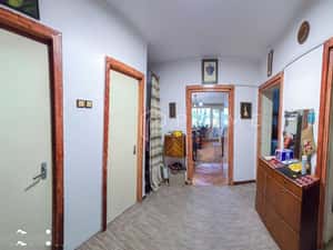 Apartament spațios cu 3 camere, decomandat – Zona 7 Noiembrie / UMFST