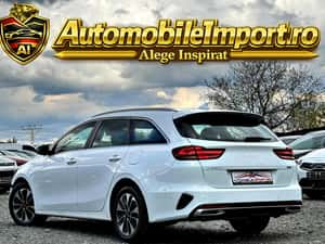 KIA Ceed Plug-in-Hybrid SPIRIT 2023 — miniatura 4