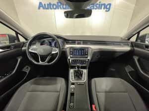 Volkswagen Passat 2021, 150 CP, 15.790 EUR — miniatura 7