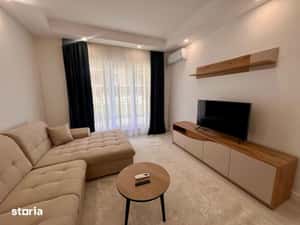 Apartament cu 2 camere la parter de inchiriat — miniatura 4