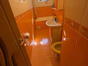 Apartament 2 camere Găvana 2 1300lei — miniatura 6