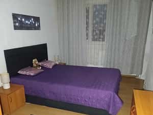 Vanzare apartament 3 camere semidecomandat proprietar — miniatura 5