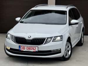 Skoda Octavia 2019 Virtual Cockpit — miniatura 1
