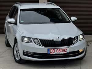 Skoda Octavia 2019 Virtual Cockpit — miniatura 2