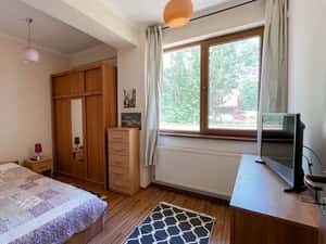2 camere decomandat, Curte privata 52 mp, Centrala proprie, Metrou Lam — miniatura 6