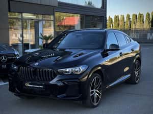 BMW X6 2023, 193.000 km, Diesel, 286 cp