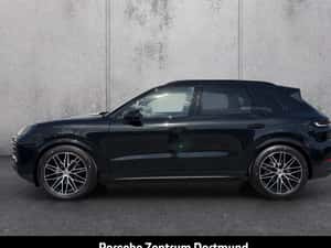 Porsche Cayenne SUV 2015 — miniatura 2