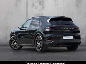 Porsche Cayenne SUV 2015 — miniatura 3