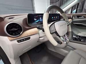 DFSK Forthing 4 - Break / Estate, 61.603 km, 23.980 EUR — miniatura 6